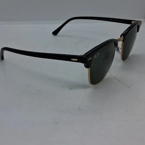 NWOT Ray-Ban RB3016 Clubmaster Black And Gold Sunglasses display picture 3